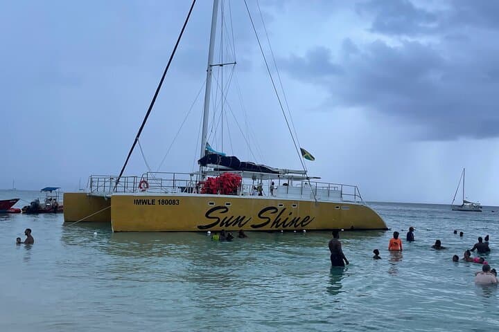 Negril Private Catamaran Sunset Cruise to Rick's Cafe — Snorkel, Open Bar & Beach Time photo 6