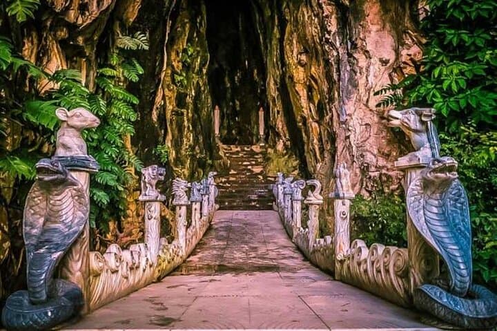 Marble and Monkey Mountain Day Tour from Hoi An & Da Nang photo 5