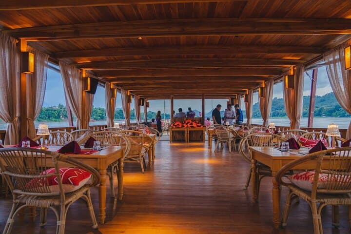 Luang Prabang Sunset Cruise: Mekong Evening Cruise with Traditional Lao Dance photo 4