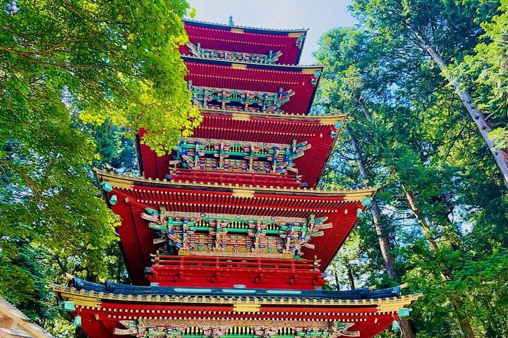 Full-Day VIP Nikko: Toshogu Shrine, Kegon Falls & Lake Chuzenji Private Tour photo 3