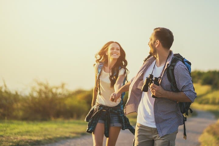 Romantic Stroll at Ananuri Fortress: Couples' Tour from Tbilisi