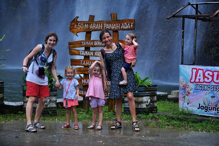 Pacu Jawi Bull Race and Minangkabau Homestay: 3-Day West Sumatra Cultural Adventure photo 6
