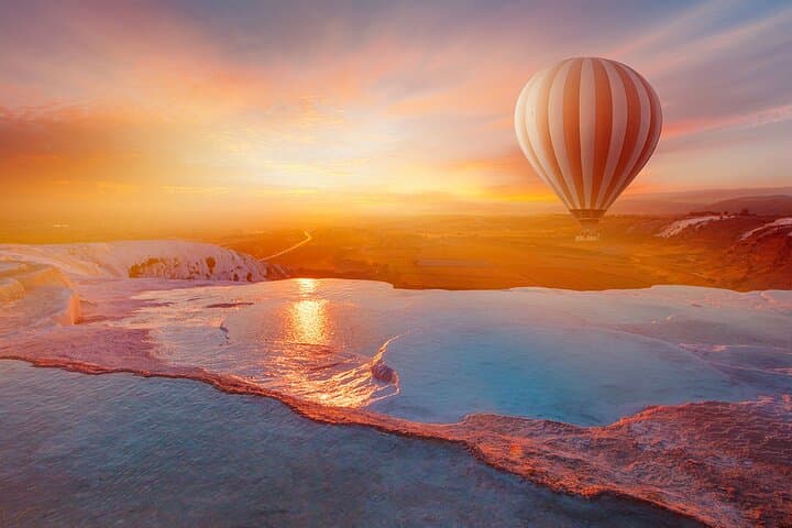 Dawn Over Pamukkale: Hot Air Balloon Flight, Hierapolis Walk & Turkish Breakfast