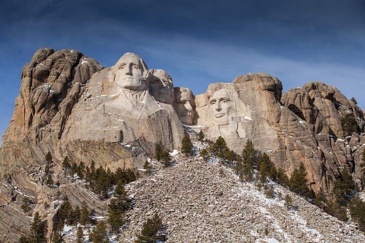 Private Winter Tour of South Dakota’s Black Hills: Spearfish Canyon Ice and Custer Wildlife photo 5
