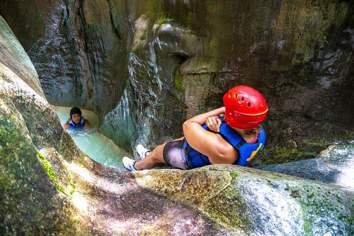 Amber Cove Adventure: 7 Waterfalls and 5 Zip Lines at Damajagua