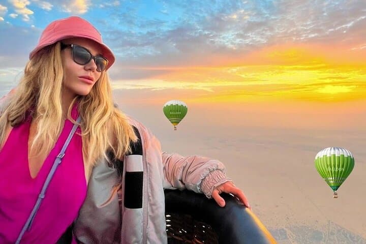 2-Day Dubai Hot Air Balloon & Burj Khalifa Experience