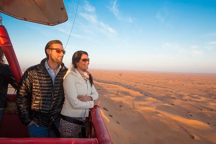 2-Day Dubai Hot Air Balloon & Burj Khalifa Experience photo 3