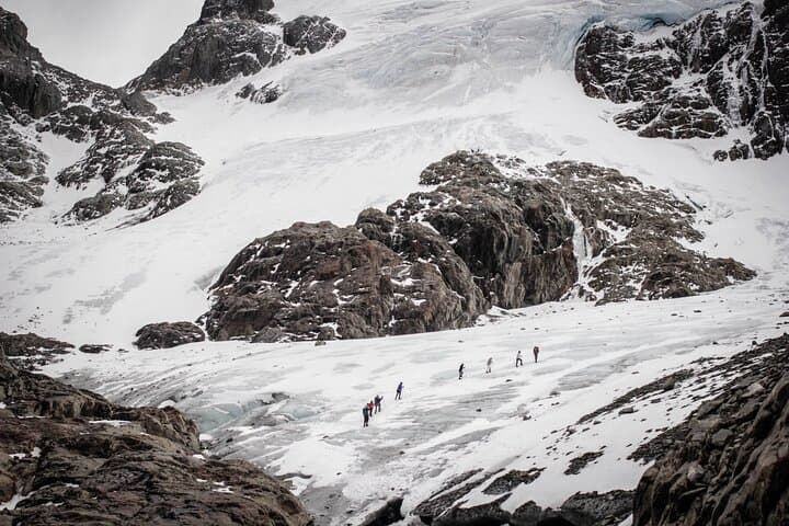 Vinciguerra Glacier Trek to Laguna Tempanos — Short Day Hike from Ushuaia