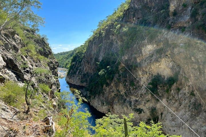 Caduaño Zipline Adventure: Flight Over Los Cabos Desert Oasis photo 6