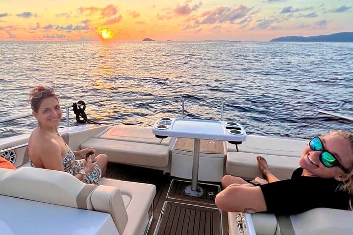 Luxury Catamaran Turtle Snorkel and Sunset Cruise in St. Thomas photo 2