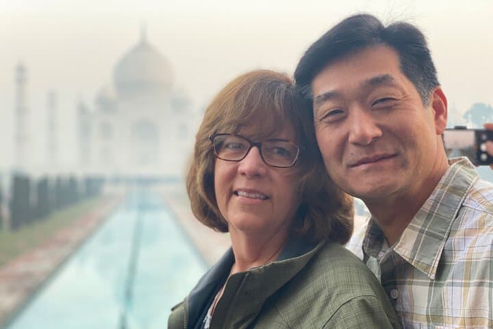 Skip-the-Line Taj Mahal Sunrise Tour from Delhi by Express Train