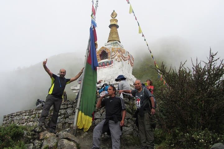 12-Day Everest Base Camp Trek: Lukla to Kala Patthar Adventure photo 6