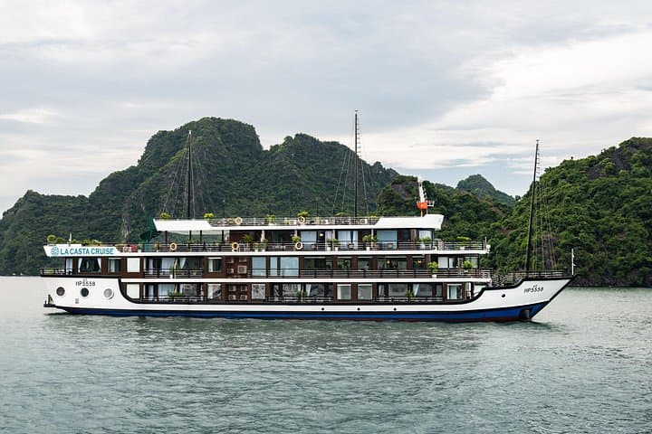 La Casta Luxury Cruise: 3-Day Ha Long & Lan Ha Bay Itinerary photo 2