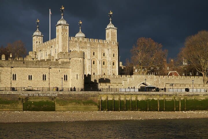 Half-Day Private London Tour with Westminster Abbey Admission: A Compact City Highlights Experience photo 3