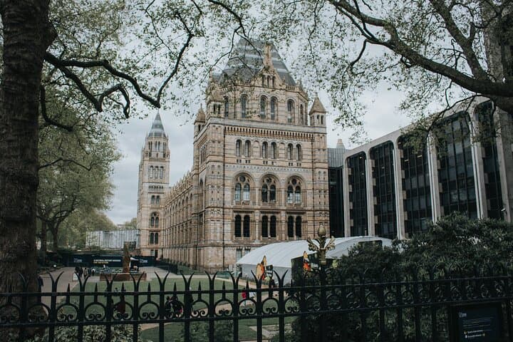 Half-Day Private London Tour with Westminster Abbey Admission: A Compact City Highlights Experience photo 6