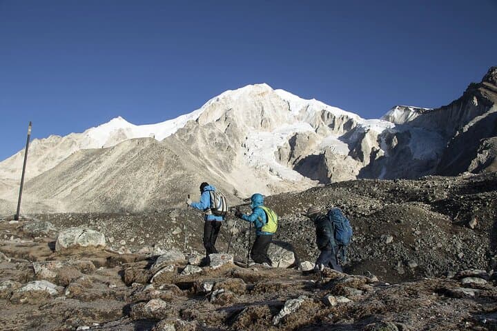 10-Day Manaslu Circuit Trek: Conquer Larkya La Pass & Tibetan-Style Villages