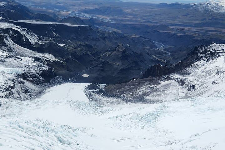Helicopter Tour Over Iceland: 3 Landings, Geothermal Bath & Golden Circle from Reykjavík photo 2