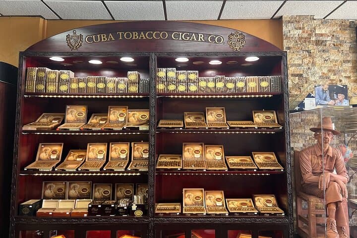 Taste of Little Havana: Miami Cuban Food & Culture Walking Tour photo 6