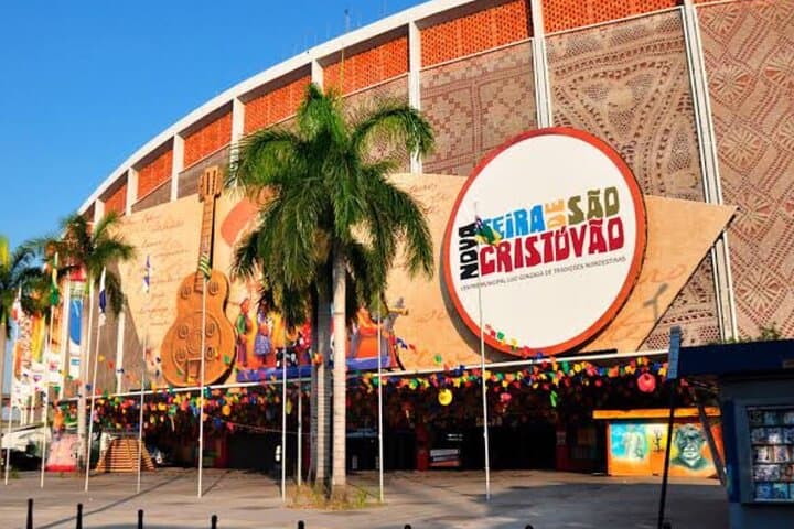 Rio Sunday Food Tour: Feira da Glória, Selarón Steps & São Cristóvão Culinary Journey