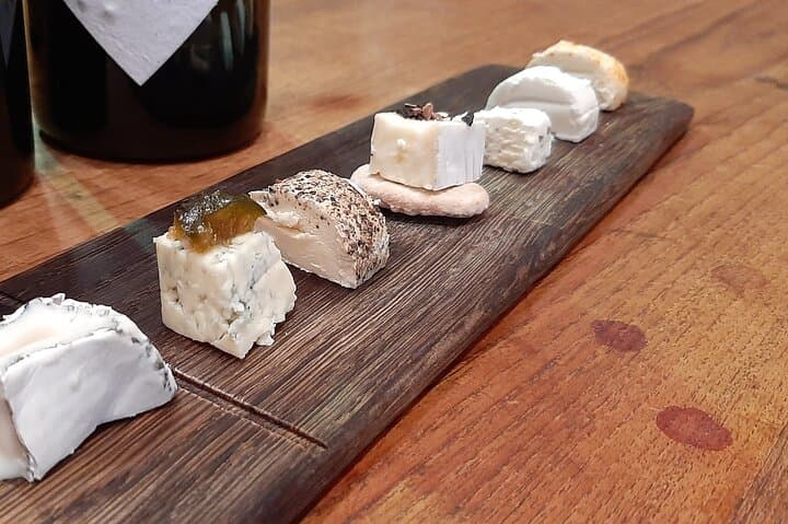 Cape Town Wine Tour: Stellenbosch & Franschhoek Tastings, Cellar Tours & Lunch photo 4