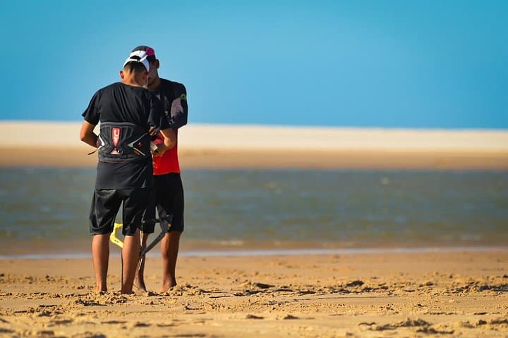 Kitesurfing Lessons in the Parnaíba River Delta on Ilha das Canárias
