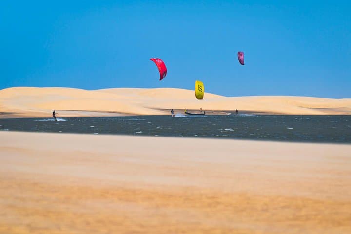 Kitesurfing Lessons in the Parnaíba River Delta on Ilha das Canárias photo 2