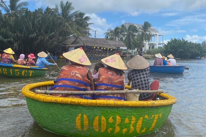 Private Hoi An Basket Boat Ride in Bay Mau Coconut Forest from Da Nang photo 6