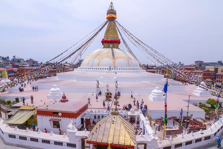 8-Day Nepal Highlights: Kathmandu, Chitwan & Pokhara with 4-Star Comfort photo 3