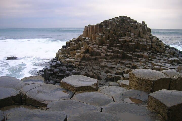 Private Giant's Causeway Tour: Coastal Sights, Rope Bridge Crossing & Whiskey Stop photo 2