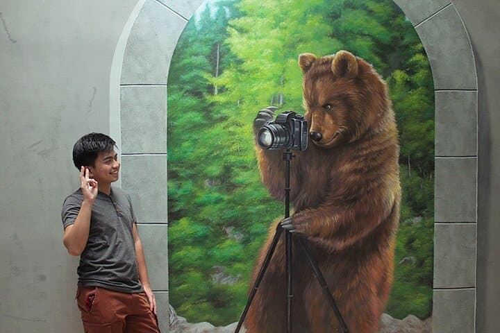 Step Inside the World's Largest 3D Selfie Museum — Dubai's Interactive Art Playground photo 4