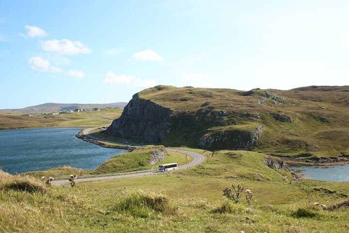 Rugged Northern Exposure: 4-Hour Private Guided Tour to Eshaness & Northmavine photo 2