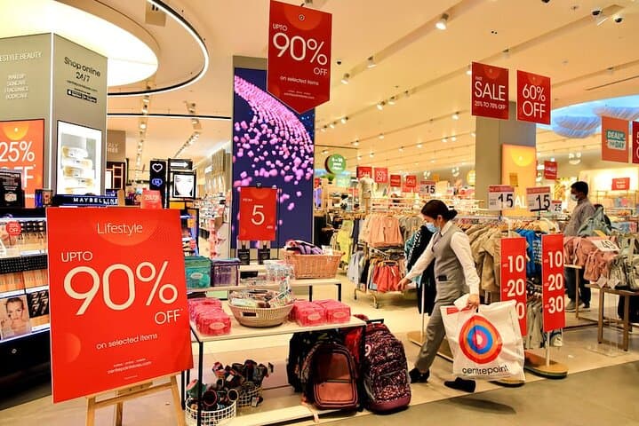 Full-Day Private Dubai Shopping Tour: Gold Souk, Karama, Dragon Mart & Outlet Finds photo 4
