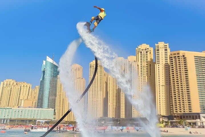 Flyboarding Session in Dubai: Beginner Lesson and 20-Minute Flight Over the Arabian Gulf photo 3