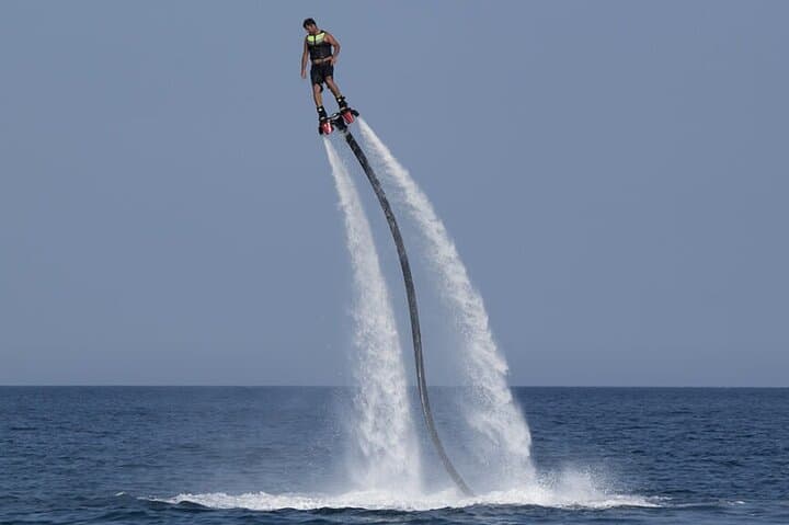 Flyboarding Session in Dubai: Beginner Lesson and 20-Minute Flight Over the Arabian Gulf photo 6