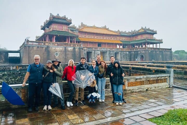 Scenic Private Transfer from Hue to Hoi An via Hai Van Pass