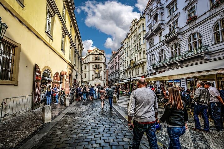 Private Prague Tour: Castle, Charles Bridge & Old Town in One Day photo 6