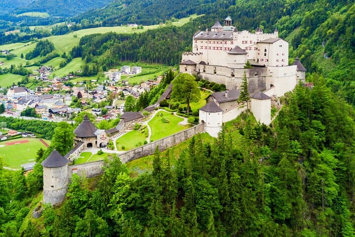 Private Salzburg to Zell am See Day Tour — Burg Hohenwerfen & Lake Zell photo 2