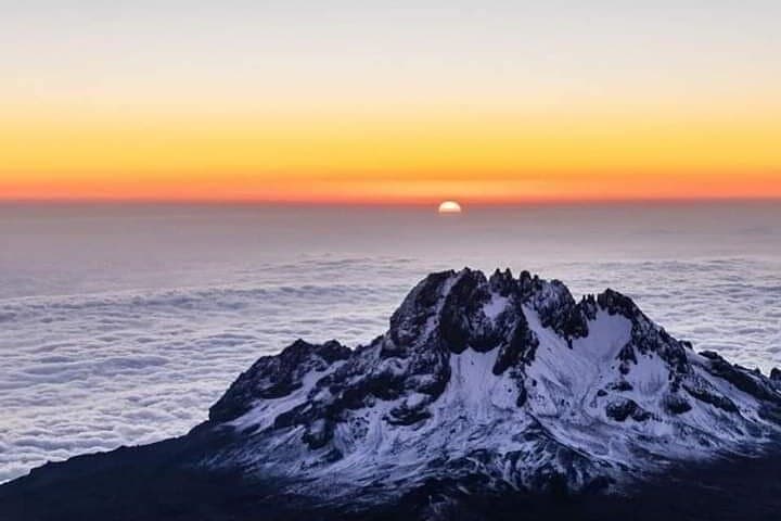 Marangu Route: 6-Day Kilimanjaro Climb from Moshi photo 4