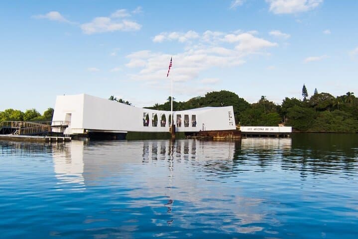 Pearl Harbor & USS Arizona Memorial Small-Group Tour — Honolulu History & City Sights photo 5