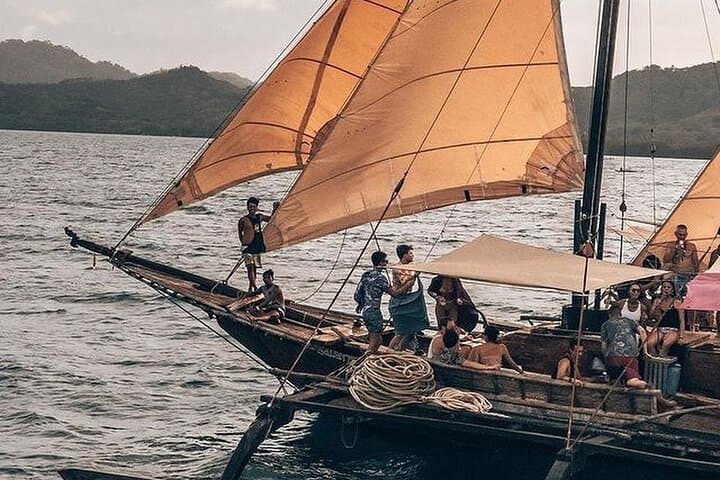 Sail Bacuit Bay: 2‑Night Northern Palawan Paraw Expedition photo 5