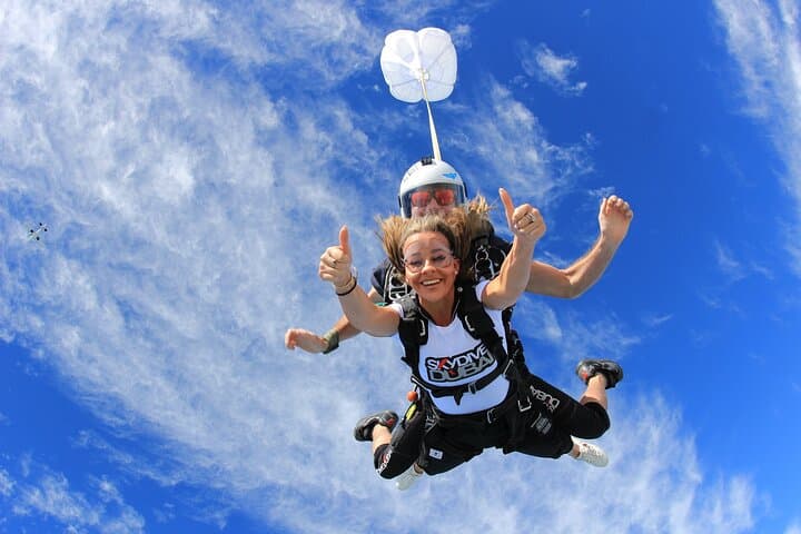 Dubai Sunrise Skydive & Al Iwan Dinner at Burj Al Arab — Tandem Jump and Luxury Evening photo 3