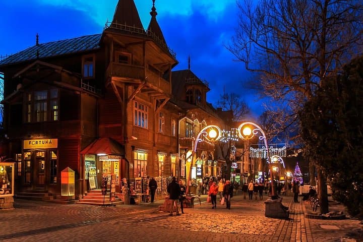 Zakopane Full-Day Tour: Gubalowka Cable Car, Chochołów & Thermal Baths from Krakow photo 4