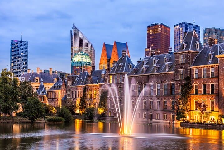 Enchanted Hague: Romantic Private Stroll Through Dutch Splendor photo 4