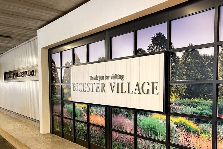 Private Shopping Tour from London to Bicester Village Outlet — Luxury Outlet Day Trip from London photo 6