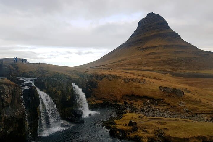 Snæfellsnes Peninsula Private Tour: Kirkjufell, Lava Fields & Seal Beaches photo 2