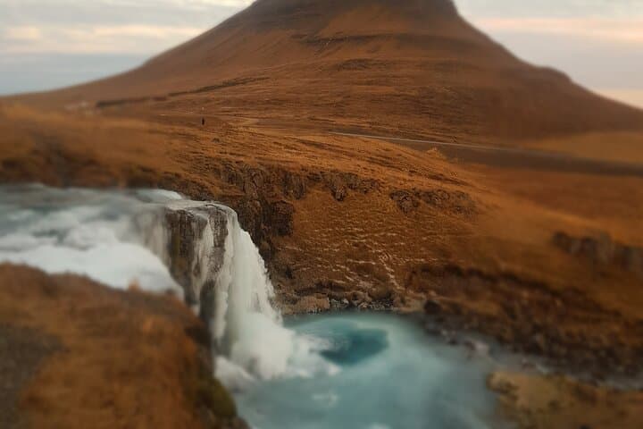 Snæfellsnes Peninsula Private Tour: Kirkjufell, Lava Fields & Seal Beaches photo 3