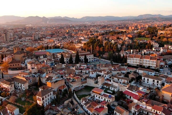 Private Granada Tour: Sierra Nevada Summits & Alhambra Day Trip photo 3