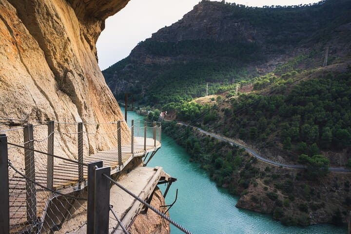 Granada to El Caminito del Rey: Private Day Tour from Moorish Streets to Cliffside Walkways photo 3