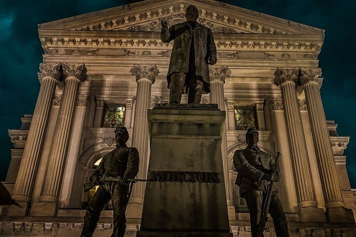 Indianapolis Ghost Tour — Wicked Wraiths of White River Night Walk photo 6