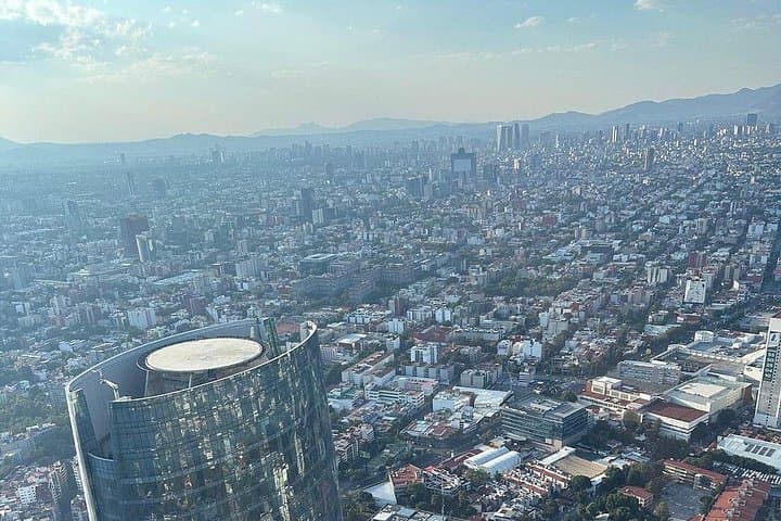 Mexico City Helicopter Tour: 30-Min Flight with Ritz-Carlton Reforma Landing photo 2